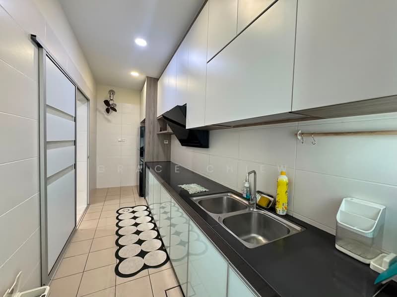 2-storey Terraced House for Rent in Johor Bahru (Johor) - Grace Chiew - Kitchen - PropertyGuru.com.my