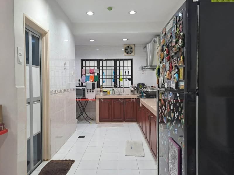 2-storey Terraced House for Sale in Bandar Bukit Tinggi (Klang) - Ethan Chong - Kitchen - PropertyGuru.com.my