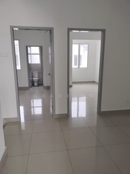 Rumah Teres 2 Tingkat untuk Dijual di Amverton Hills (Sungai Buloh) - Grace Ng - PropertyGuru.com.my