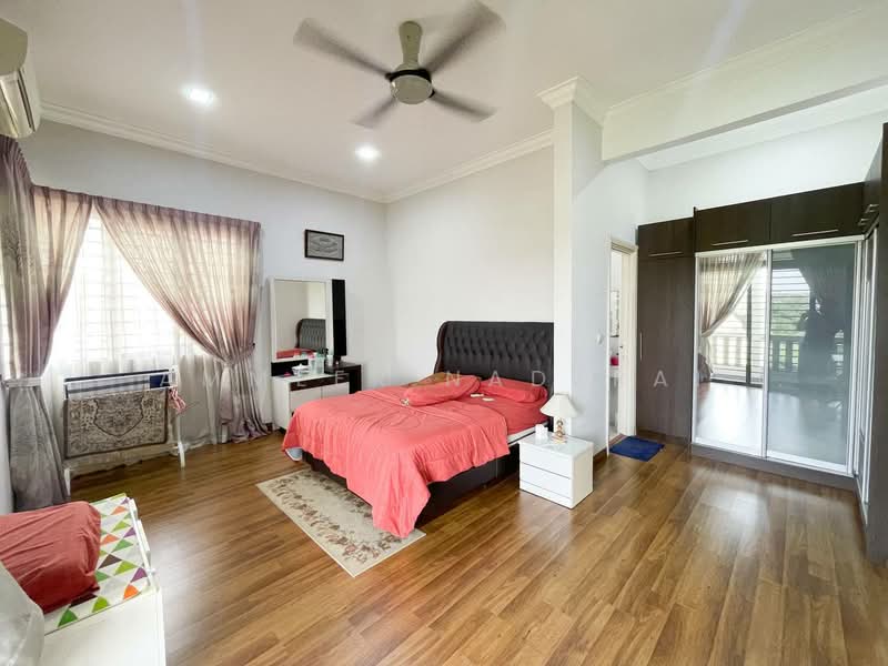 Rumah Berkembar untuk Dijual di Seksyen 24 (Shah Alam) - Ammeer Nadzrai - Bedroom - PropertyGuru.com.my