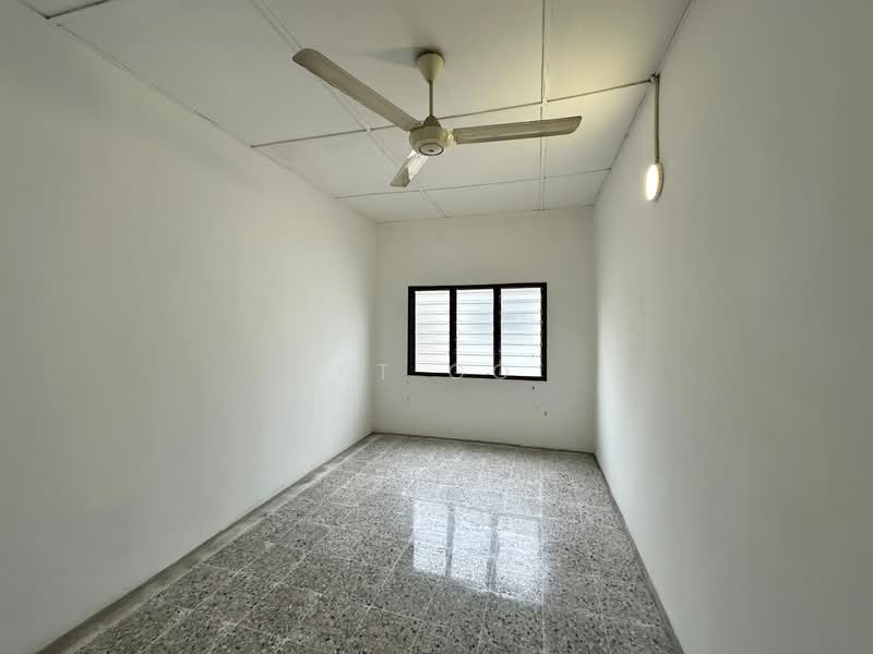 Rumah Teres 2-Tingkat untuk Dijual di Taman Bayu Perdana (Klang) - KT Go - Interior - PropertyGuru.com.my