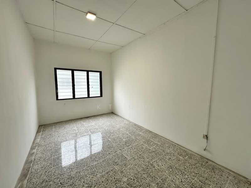 Rumah Teres 2-Tingkat untuk Dijual di Taman Bayu Perdana (Klang) - KT Go - Interior - PropertyGuru.com.my