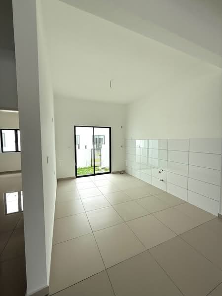 Terraced House for Sale in Banting (Selangor) - Tank Tan - Kitchen - PropertyGuru.com.my