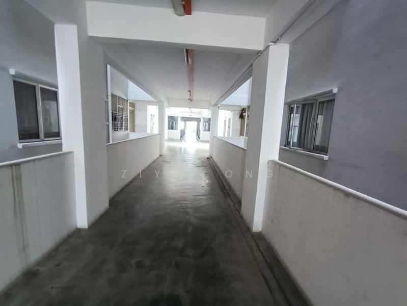 Pangsapuri untuk Disewa di Kemuning Aman - Ziyue Ong - Corridor - PropertyGuru.com.my