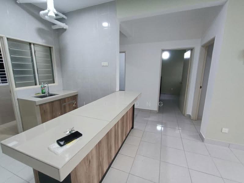 Pangsapuri untuk Disewa di Kemuning Aman - Ziyue Ong - Kitchen - PropertyGuru.com.my