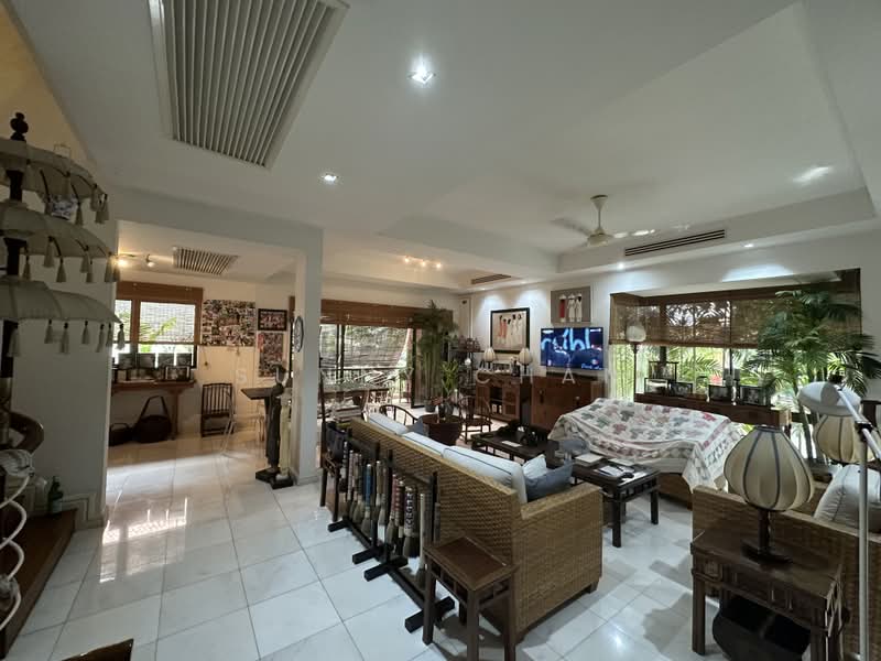 Bungalow House for Rent in Bukit Gita Bayu (Seri Kembangan) - Sunny Chan - Living Room - PropertyGuru.com.my