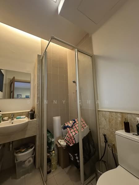 Bungalow House for Rent in Bukit Gita Bayu (Seri Kembangan) - Sunny Chan - Bathroom - PropertyGuru.com.my