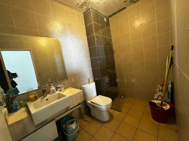 Condominium for Sale at Damansara Foresta - Alison Chiu - Bathroom - PropertyGuru.com.my