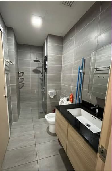 Kediaman Servis untuk Disewa di Maisson - Jc Lee - Bathroom - PropertyGuru.com.my