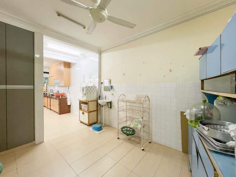 Rumah Teres 2-Tingkat untuk Dijual di Kajang (Selangor) - Ammeer Nadzrai - Kitchen - PropertyGuru.com.my