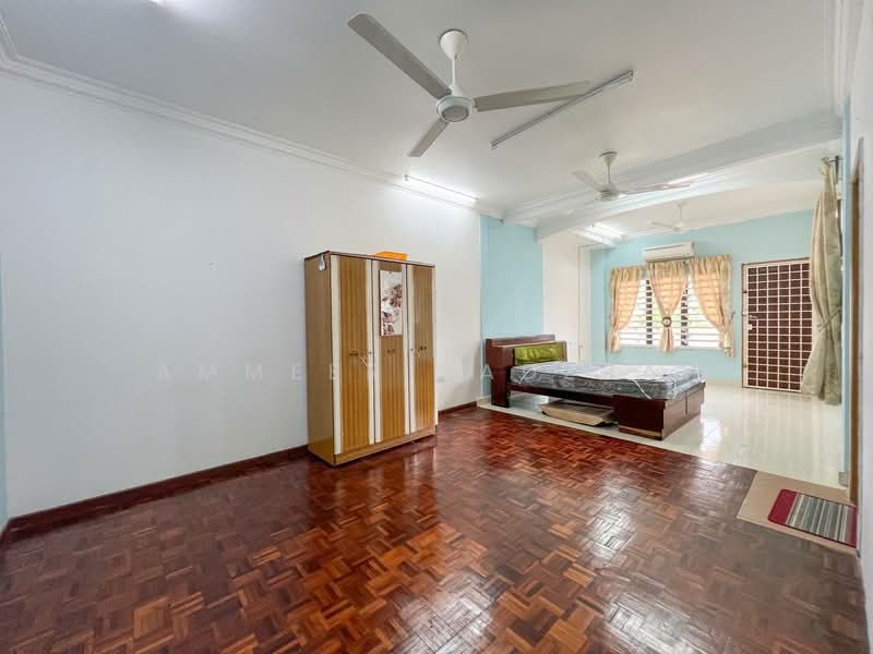 Rumah Teres 2-Tingkat untuk Dijual di Kajang (Selangor) - Ammeer Nadzrai - Bedroom - PropertyGuru.com.my