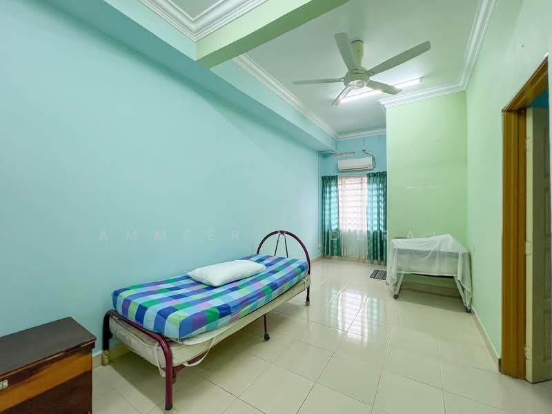 Rumah Teres 2-Tingkat untuk Dijual di Kajang (Selangor) - Ammeer Nadzrai - Bedroom - PropertyGuru.com.my