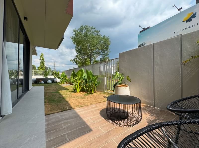 Cluster House for Sale in Banting (Selangor) - Tank Tan - Exterior - PropertyGuru.com.my