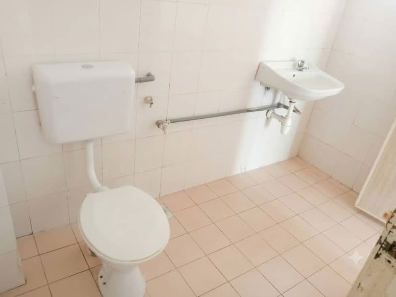 Terraced House for Sale in Bandar Mahkota Cheras (Cheras) - Jessie Chia - Bathroom - PropertyGuru.com.my