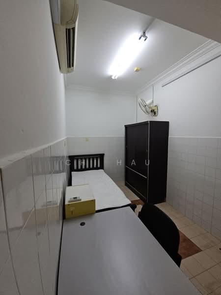 Condominium for Rent at Indah Villa Condominium - Chi Hau - Bedroom - PropertyGuru.com.my