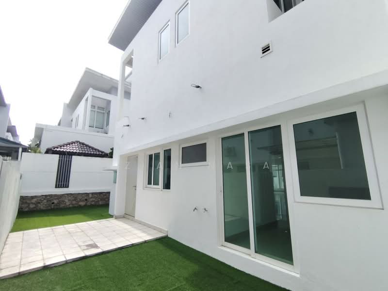 Rumah Berkembar untuk Dijual di Cyberjaya (Selangor) - Azian Nasa - PropertyGuru.com.my