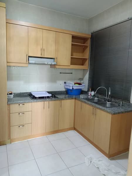 Apartment for Sale at Molek Pine 1 - Shi Ting - PropertyGuru.com.my