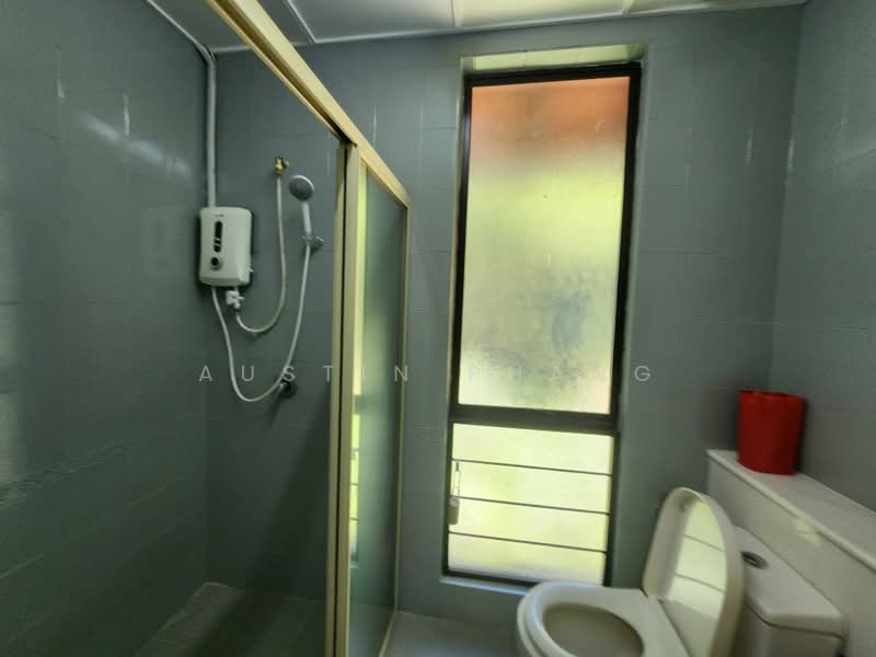 Pangsapuri untuk Disewa di GITA BAYU VILLA - Austin Phang - Bathroom - PropertyGuru.com.my