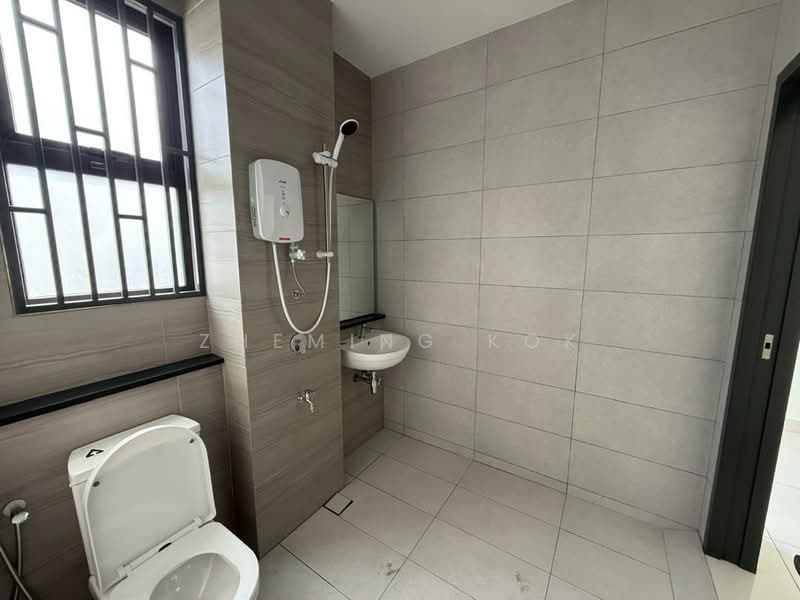 2-storey Terraced House for Sale in Elmina (Shah Alam) - Zheming Kok - Bathroom - PropertyGuru.com.my