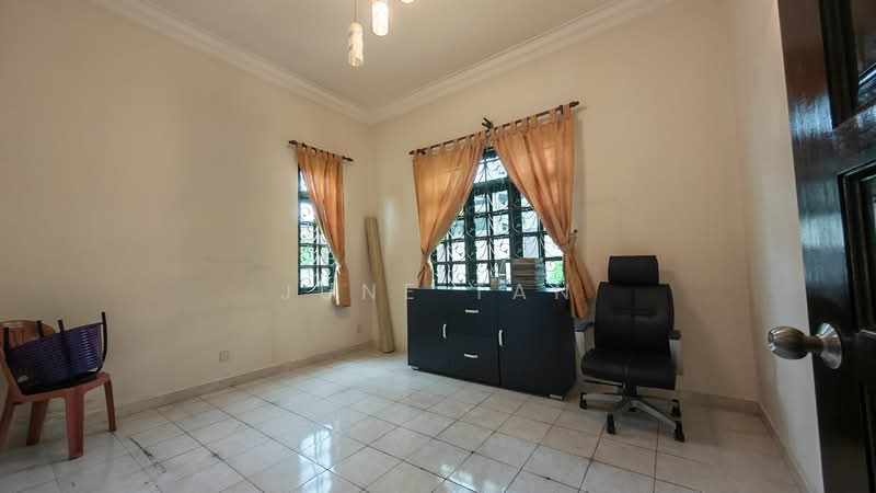 Bungalow House for Sale in Kota Warisan (Sepang) - June Tan - PropertyGuru.com.my
