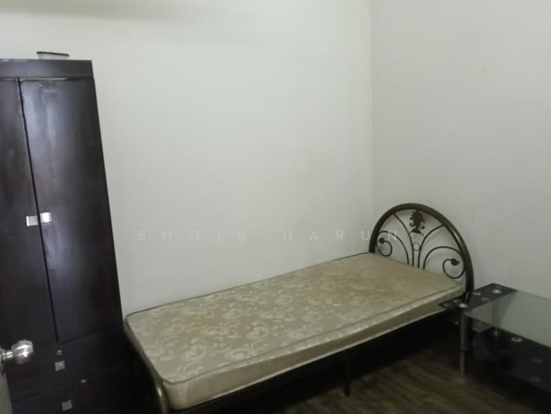 Pangsapuri untuk Disewa di Pangsapuri Lagoon Perdana - Shoib Harun - Bedroom - PropertyGuru.com.my