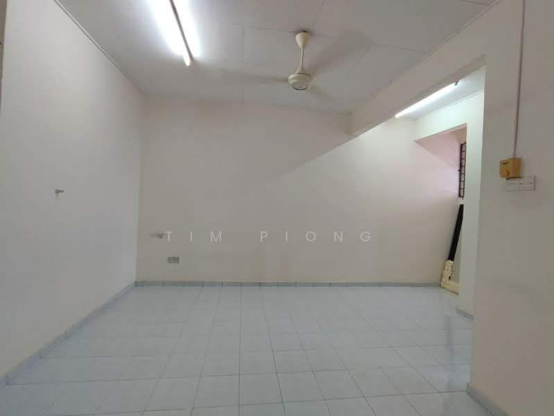 2-storey Terraced House for Sale in Taman Semabok Jaya (Semabok) - Tim Piong - Interior - PropertyGuru.com.my