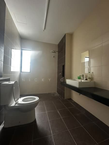 Semi-Detached House for Rent in Taman Rasah Kemayan (Rasah) - Nicky Chua - Bathroom - PropertyGuru.com.my
