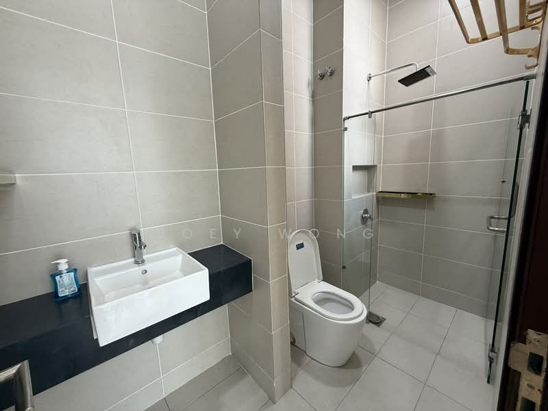 Bungalow for Rent in Putra Heights (Subang Jaya) - Joey Wong - Bathroom - PropertyGuru.com.my
