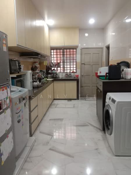 2-storey Terraced House for Sale in Taman Sentosa (Klang) - Canly Tee - Kitchen - PropertyGuru.com.my