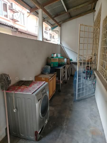Terraced House for Sale in Bandar Kinrara Seksyen 5 (Bandar Kinrara) - Mohd Nor Fahmi - Exterior - PropertyGuru.com.my