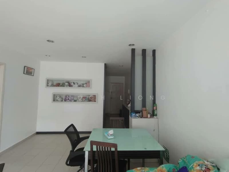 Pangsapuri untuk Disewa di Lake View Suites - Enoch Liong - Living Room - PropertyGuru.com.my