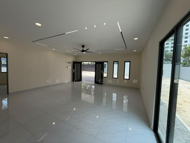 Bungalow for Sale in Larkin (Johor Bahru) - Grace Chiew - Living Room - PropertyGuru.com.my