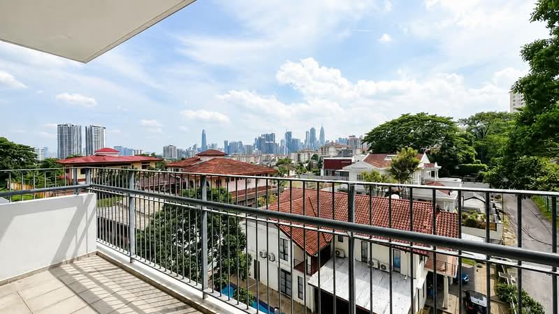 Kondominium untuk Dijual di One Jelatek - Azli Ibrahim - Balcony - PropertyGuru.com.my