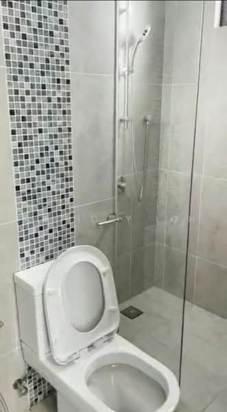Condominium for Rent at Queens Residences Q2 @ Queens Waterfront - Anthony Loh - Bathroom 2 - PropertyGuru.com.my
