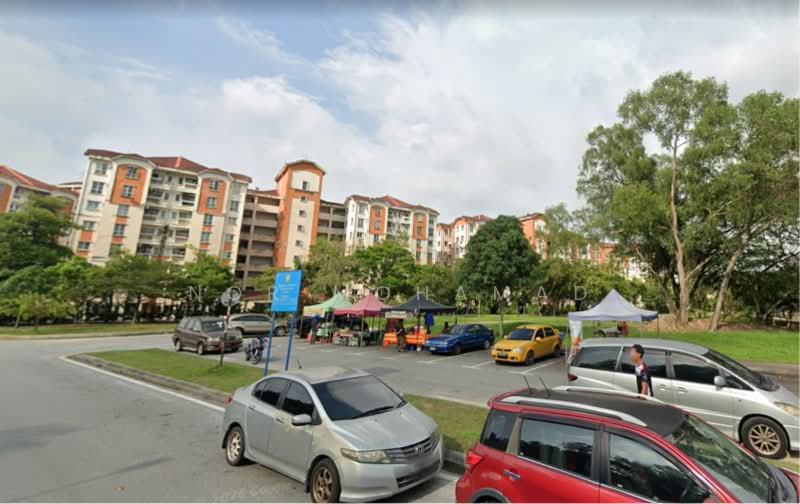 Pangsapuri untuk Dijual di Pangsapuri Danaumas - Nor Mohamad - Exterior - PropertyGuru.com.my