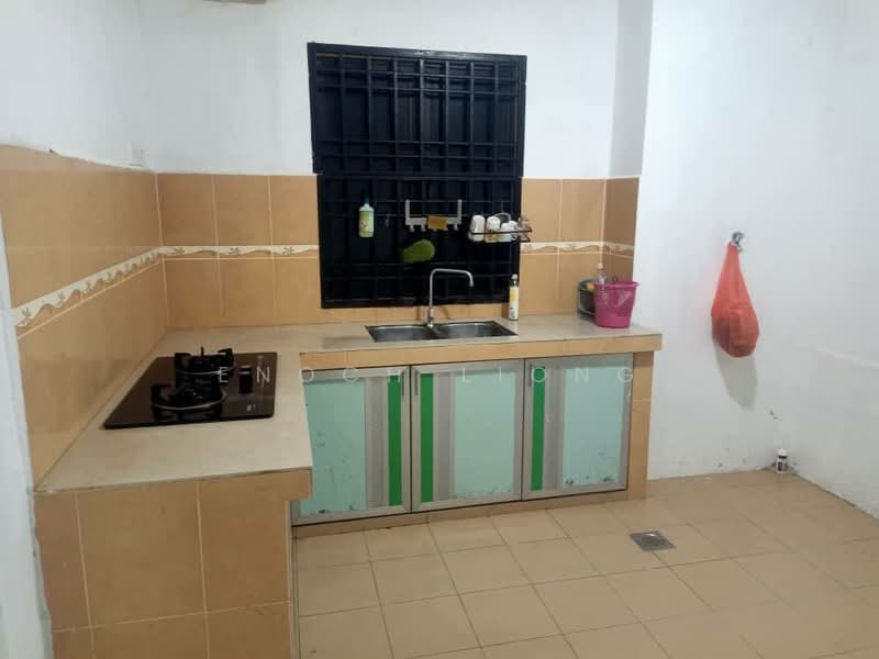 Terraced House for Rent in Senai (Kulai) - Enoch Liong - Kitchen - PropertyGuru.com.my