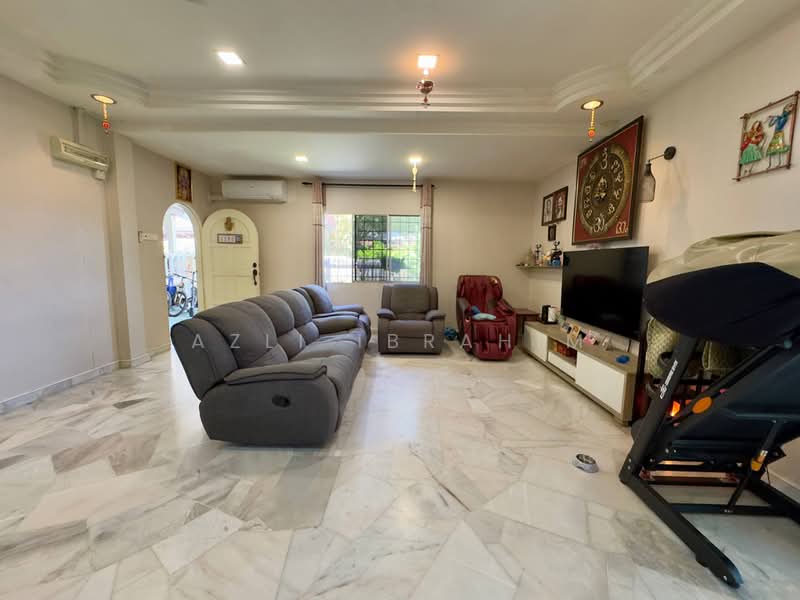 Rumah Teres 1 Tingkat untuk Dijual di Taman Berlian (Kajang) - Azli Ibrahim - Living Room - PropertyGuru.com.my