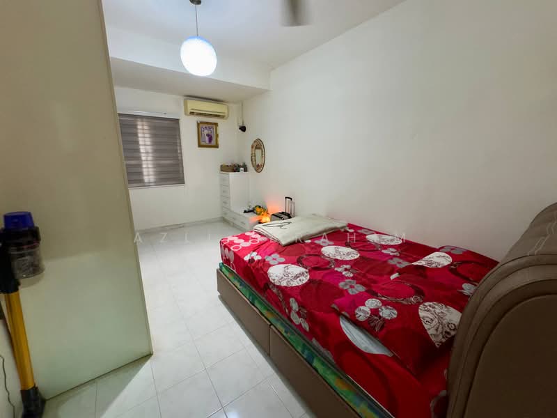Rumah Teres 1 Tingkat untuk Dijual di Taman Berlian (Kajang) - Azli Ibrahim - Bedroom - PropertyGuru.com.my