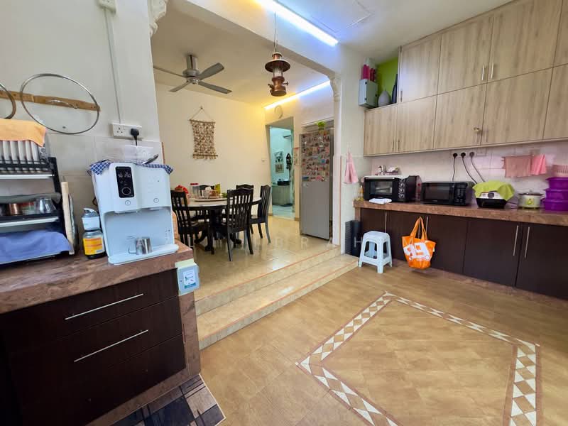 Rumah Teres 1 Tingkat untuk Dijual di Taman Berlian (Kajang) - Azli Ibrahim - Kitchen - PropertyGuru.com.my