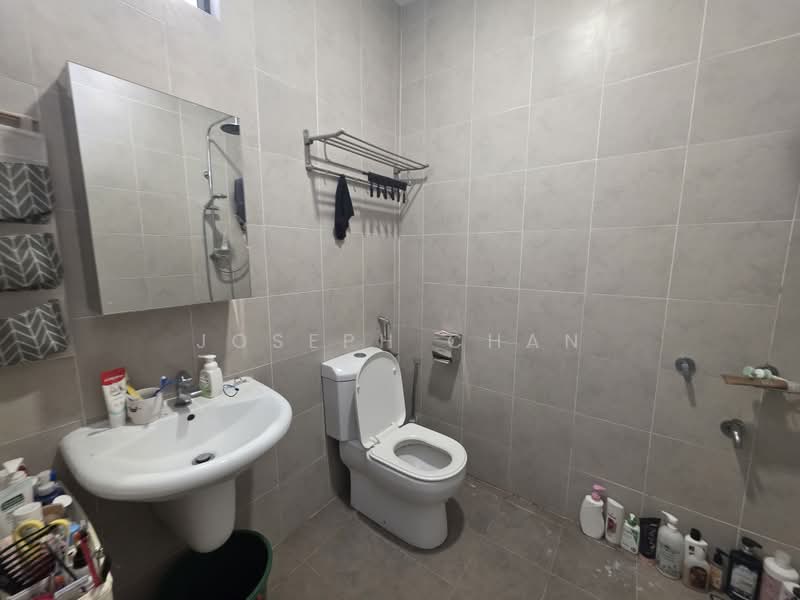 2-storey Terraced House for Sale in Laman Glenmarie (Shah Alam) - Joseph Chan - Bathroom - PropertyGuru.com.my