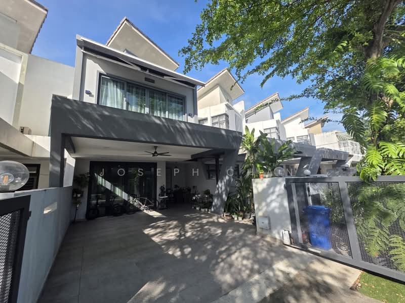 2-storey Terraced House for Sale in Laman Glenmarie (Shah Alam) - Joseph Chan - Exterior - PropertyGuru.com.my