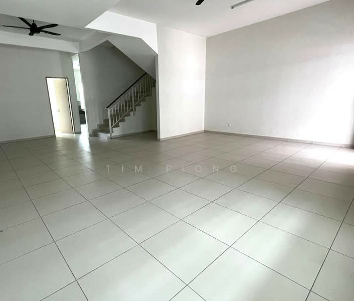 2-storey Terraced House for Sale in Tanjong Minyak (Melaka) - Tim Piong - Living Room - PropertyGuru.com.my
