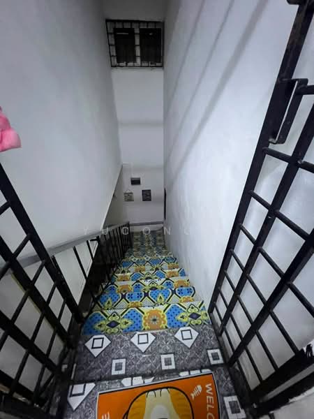 Rumah Teres 2-Tingkat untuk Dijual di Taman Muhibbah (Kulai) - Yucong . - Corridor - PropertyGuru.com.my