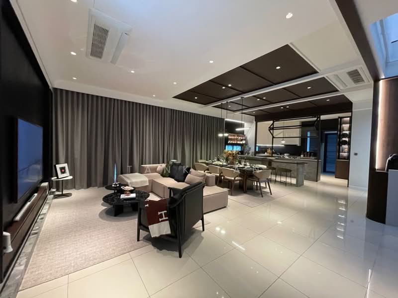 Rumah Berkembar untuk Dijual di Bandar Gamuda Cove (Dengkil) - Tank Tan - Living Room - PropertyGuru.com.my