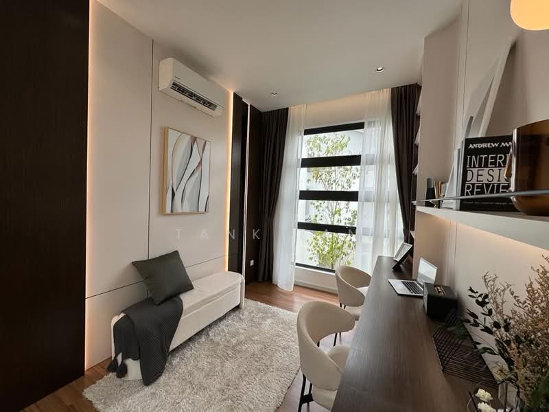Rumah Berkembar untuk Dijual di Bandar Gamuda Cove (Dengkil) - Tank Tan - Study - PropertyGuru.com.my