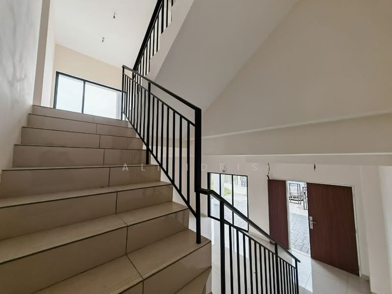 Rumah Teres 3 Tingkat untuk Dijual di Ukay Bistari (Ulu Kelang) - Ali Idris - Interior - PropertyGuru.com.my
