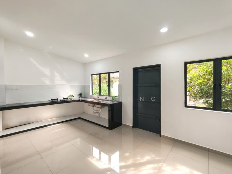 Rumah Teres 1 Tingkat untuk Dijual di Taman Kerjasama (Bukit Baru) - Tim Piong - Kitchen - PropertyGuru.com.my