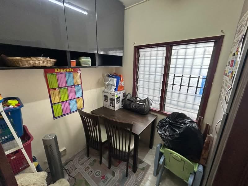1-storey Terraced House for Sale in Taman Medan (Petaling Jaya) - Azli Ibrahim - Interior - PropertyGuru.com.my