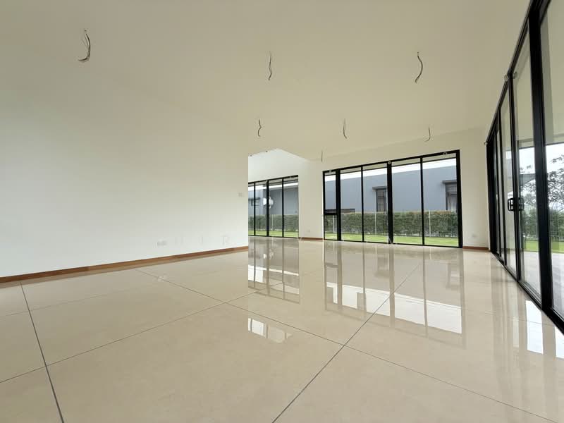 Bungalow for Sale in Senibong (Permas Jaya) - Shirley Lim - Living Area - PropertyGuru.com.my