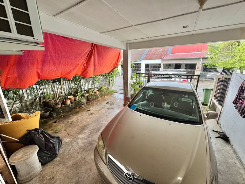 2-storey Terraced House for Sale in Taman Satria Jaya (Kuching) - Thomas Tong - Exterior - PropertyGuru.com.my